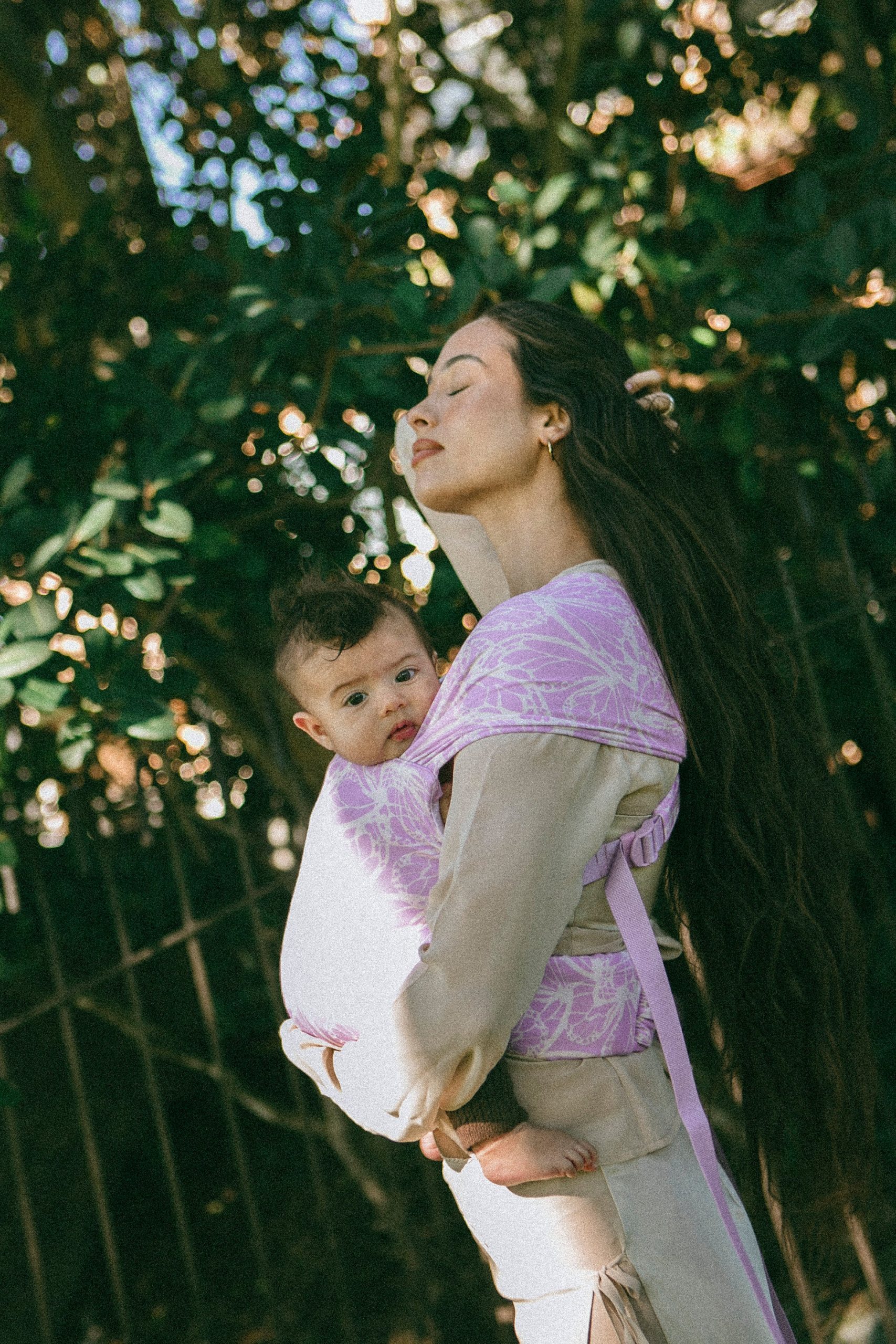 Mariposa - Aerial Newborn Buckle Wrap - Image 2