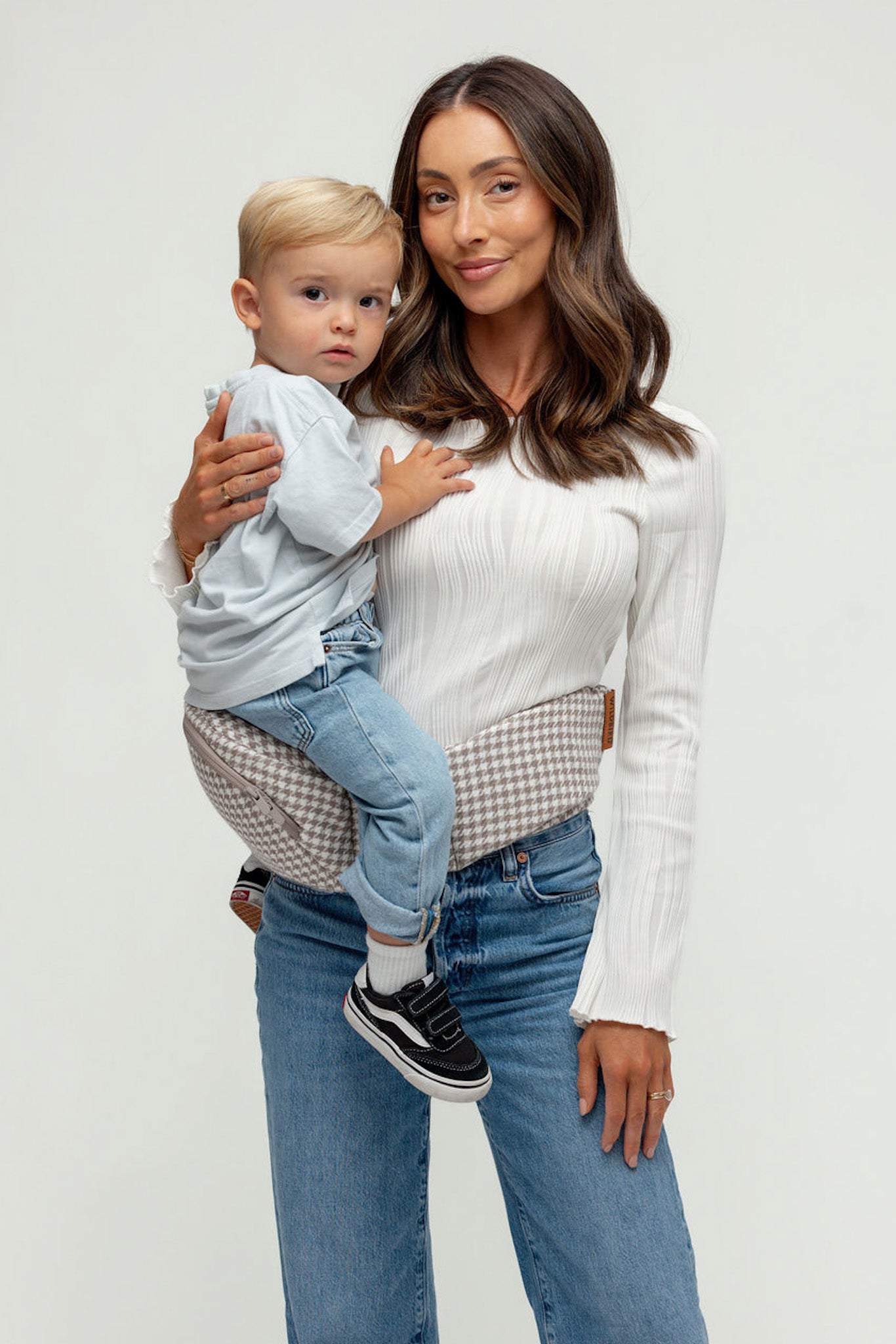 Lewis - Toddler Hip Seat - Image 3