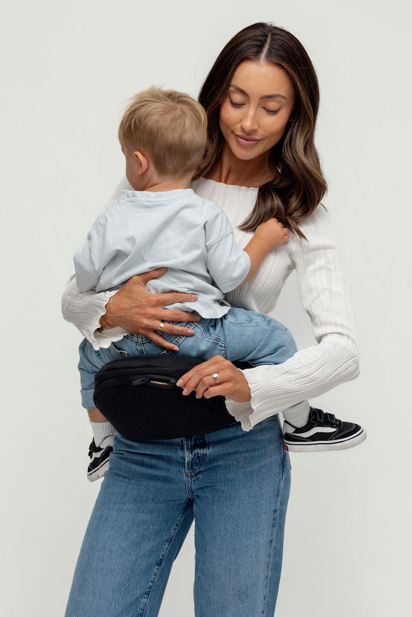 Raven - Toddler Hip Seat - Image 5
